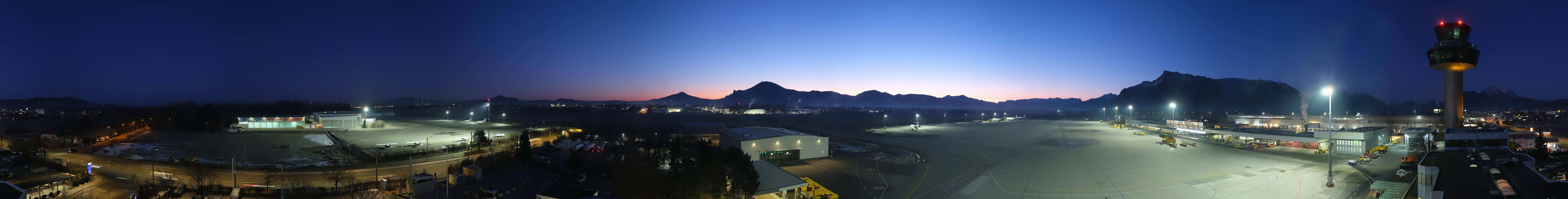 Archiv Foto Webcam Flughafen Salzburg