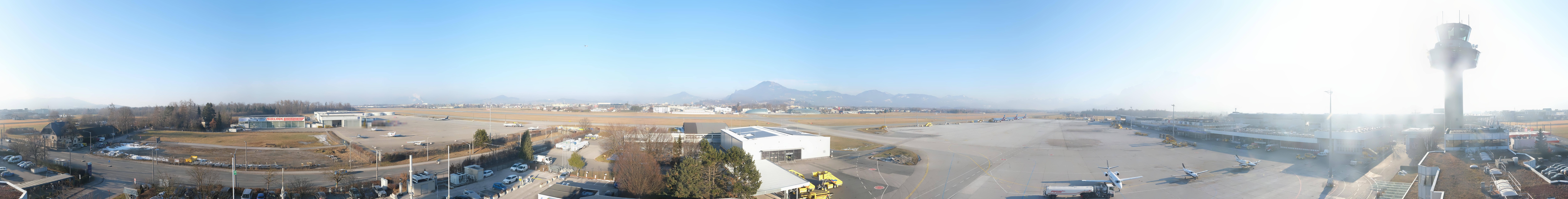Archiv Foto Webcam Flughafen Salzburg