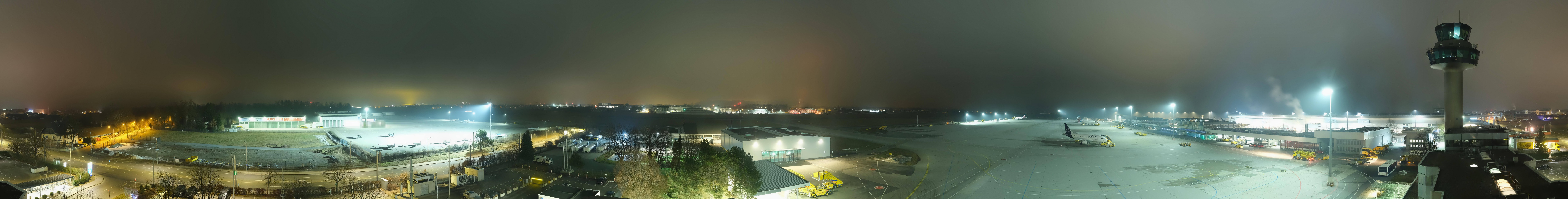 Archived image Webcam Salzburg Airport Panorama
