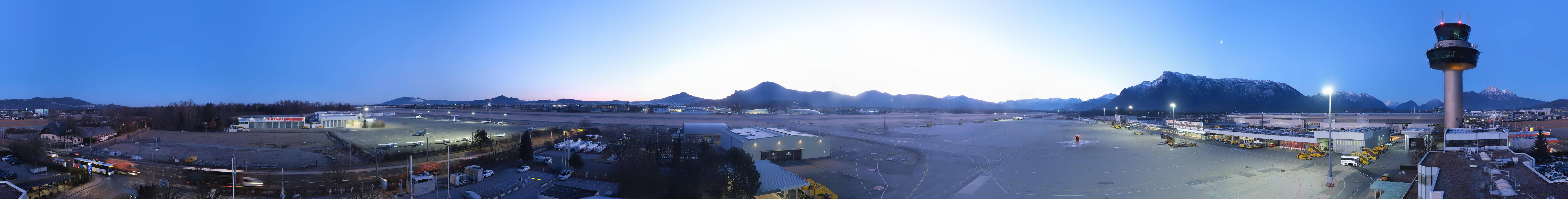 Archiv Foto Webcam Flughafen Salzburg