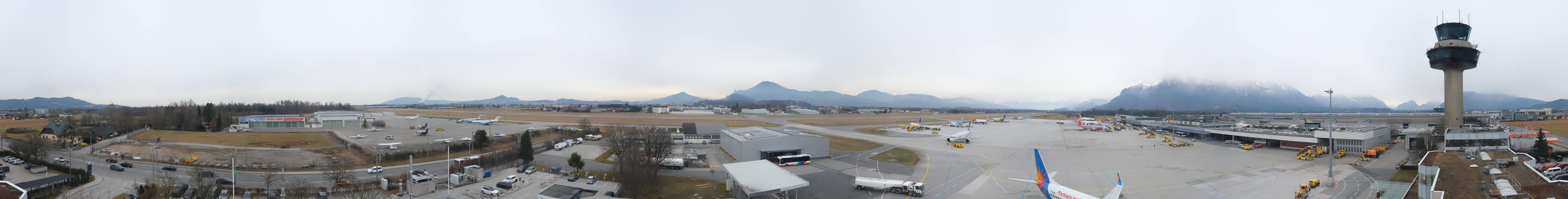 Archived image Webcam Salzburg Airport Panorama