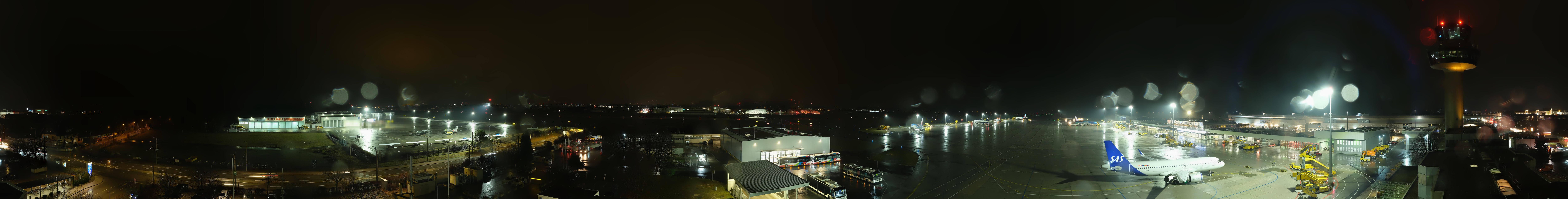 Archived image Webcam Salzburg Airport Panorama