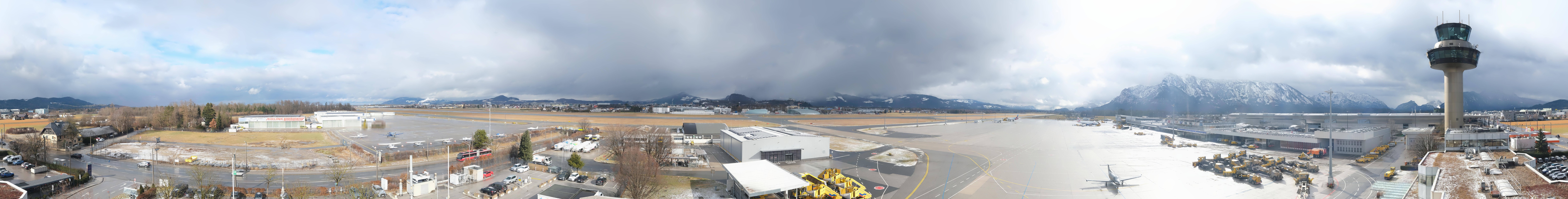 Archived image Webcam Salzburg Airport Panorama