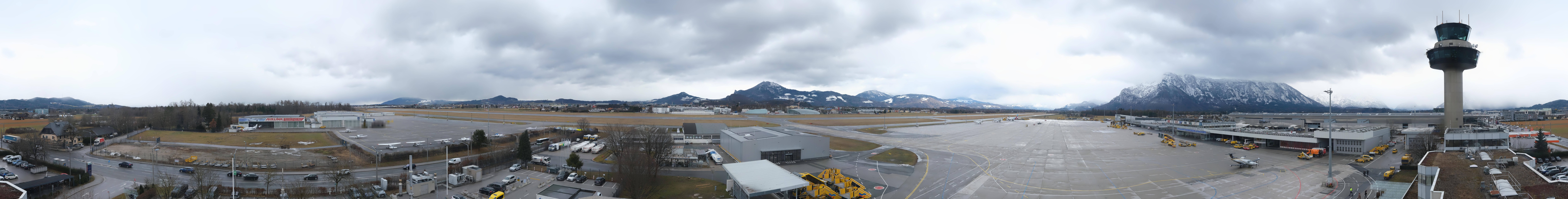 Archived image Webcam Salzburg Airport Panorama