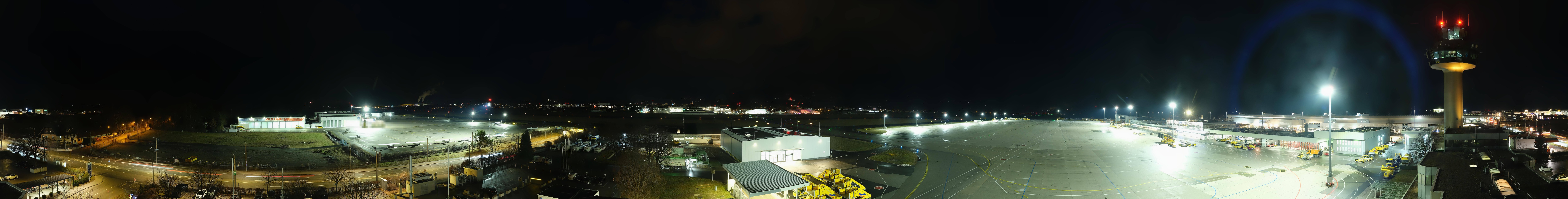 Archiv Foto Webcam Flughafen Salzburg