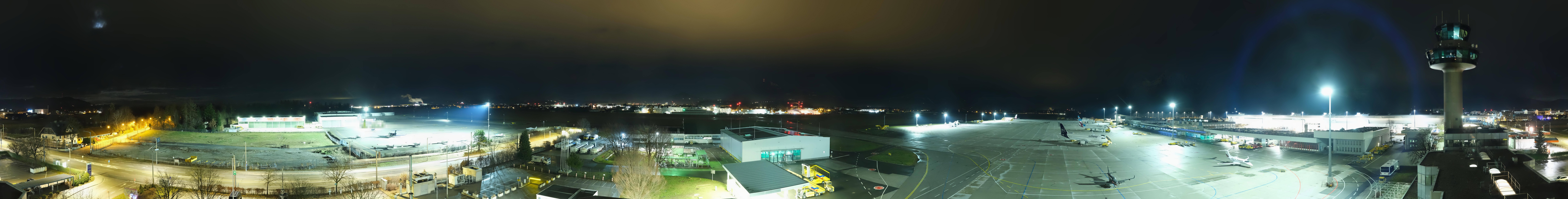 Archiv Foto Webcam Flughafen Salzburg