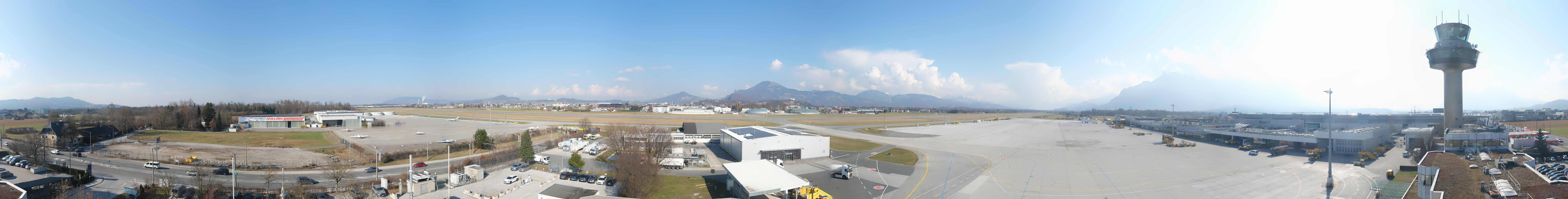 Archived image Webcam Salzburg Airport Panorama