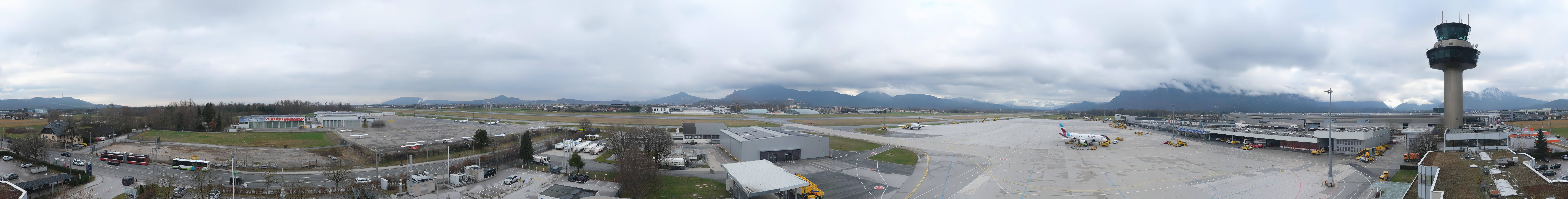 Archived image Webcam Salzburg Airport Panorama