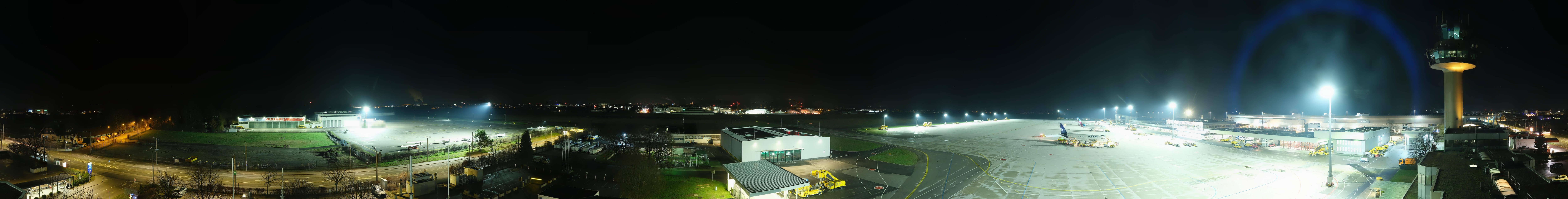 Archiv Foto Webcam Flughafen Salzburg