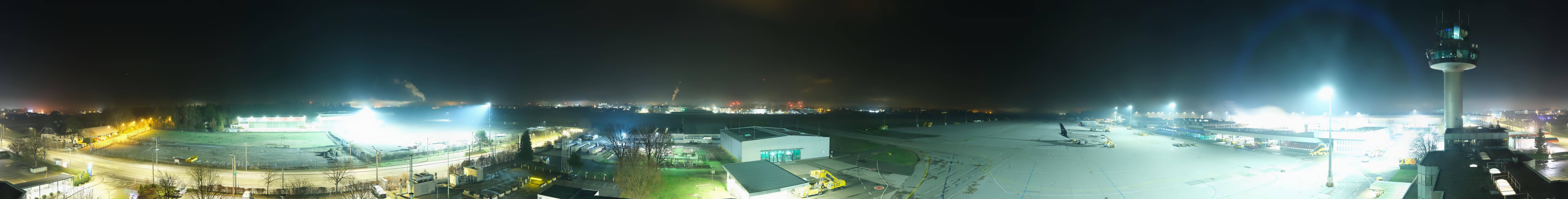 Archived image Webcam Salzburg Airport Panorama