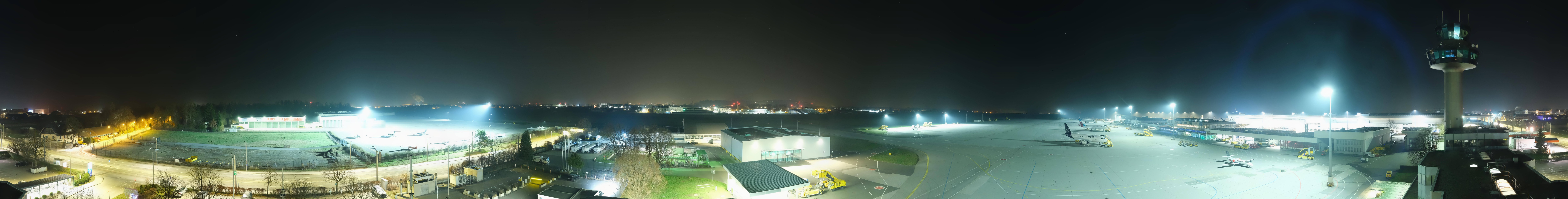 Archived image Webcam Salzburg Airport Panorama