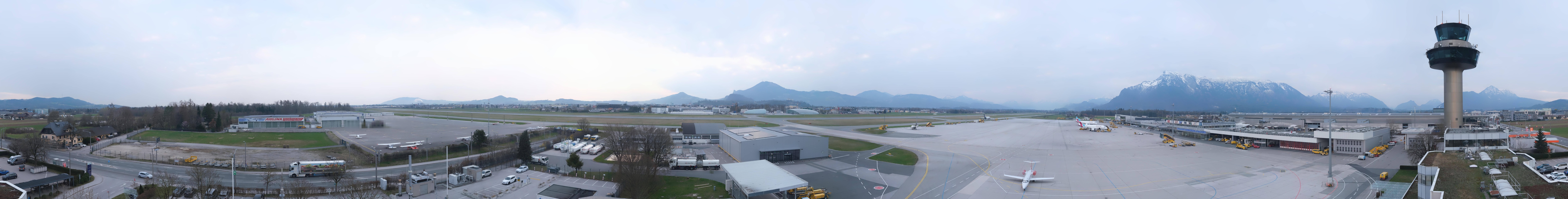 Archived image Webcam Salzburg Airport Panorama