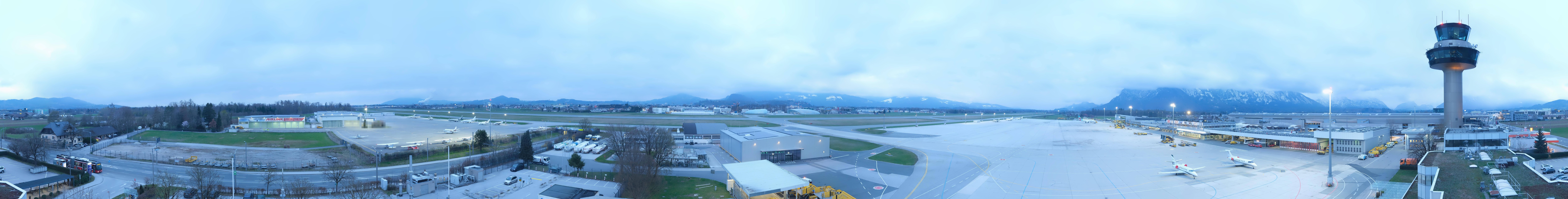 Archiv Foto Webcam Flughafen Salzburg