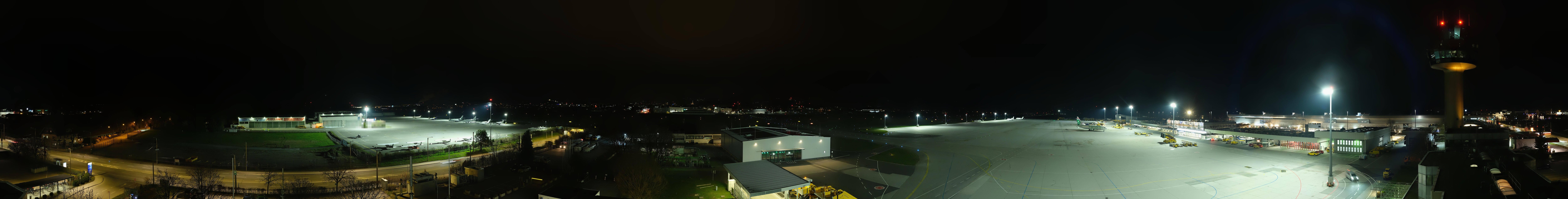 Archiv Foto Webcam Flughafen Salzburg