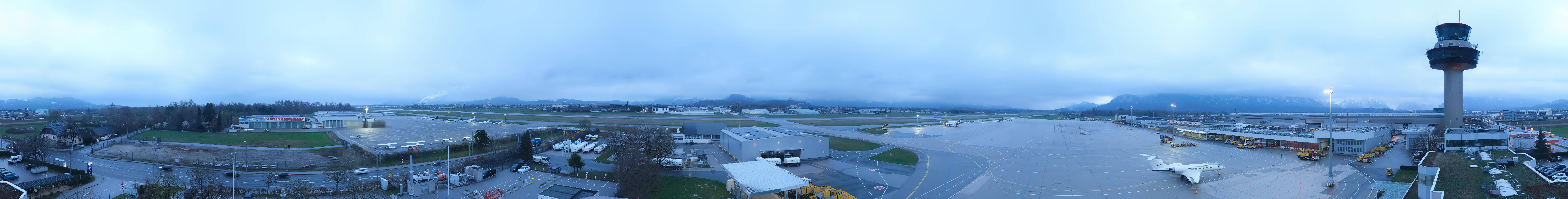 Archiv Foto Webcam Flughafen Salzburg