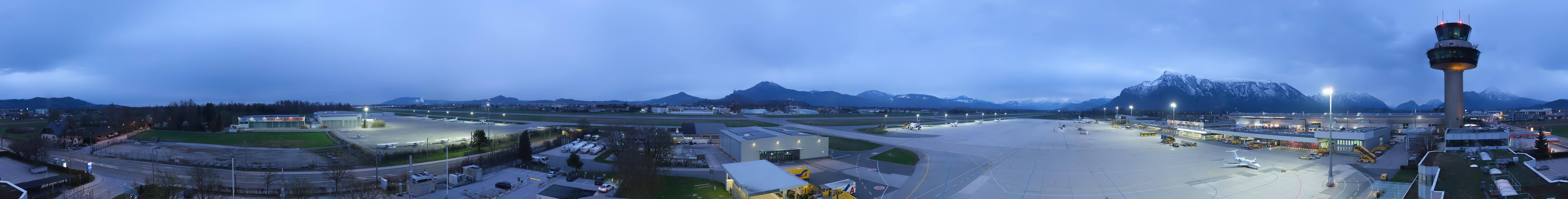Archiv Foto Webcam Flughafen Salzburg