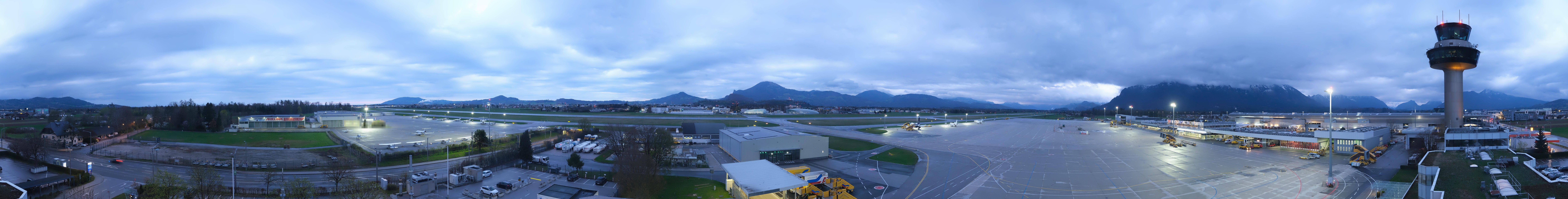 Archiv Foto Webcam Flughafen Salzburg