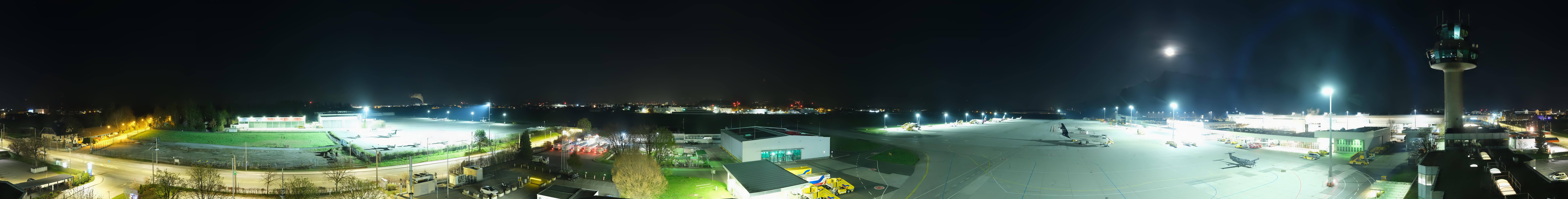 Archived image Webcam Salzburg Airport Panorama