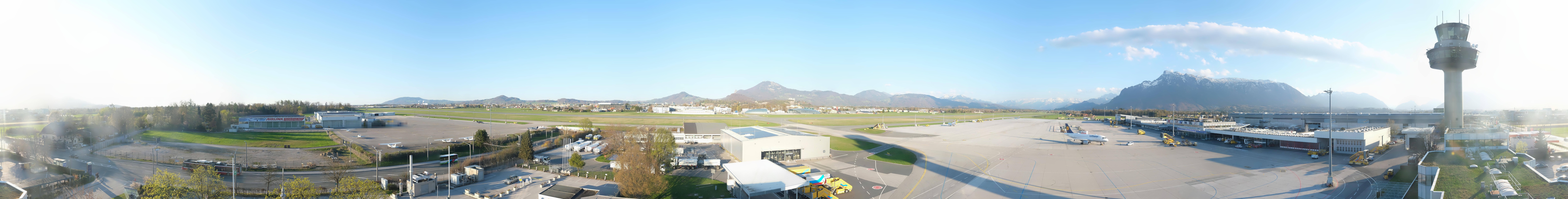 Archiv Foto Webcam Flughafen Salzburg