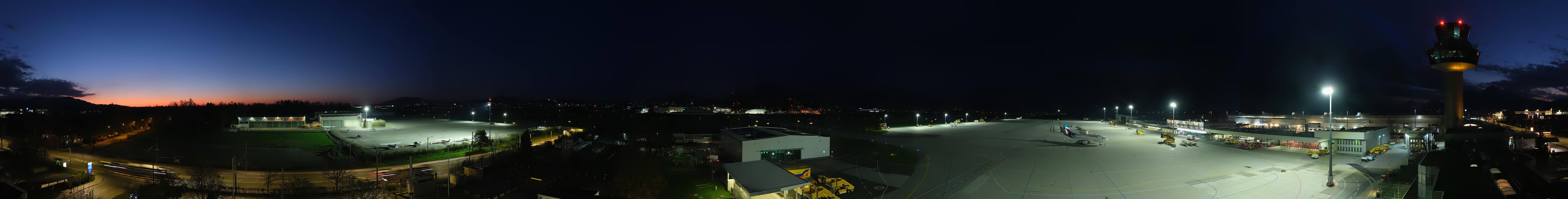 Archiv Foto Webcam Flughafen Salzburg