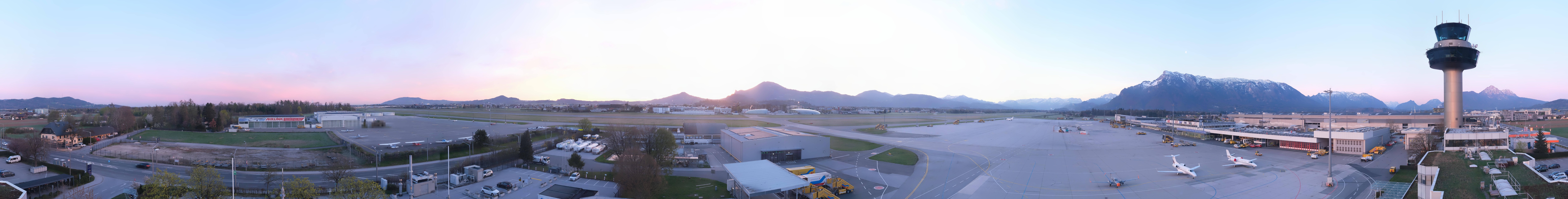 Archived image Webcam Salzburg Airport Panorama