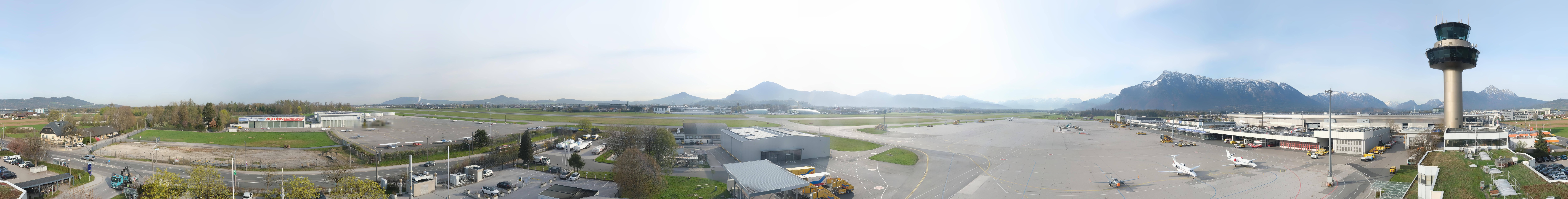 Archived image Webcam Salzburg Airport Panorama