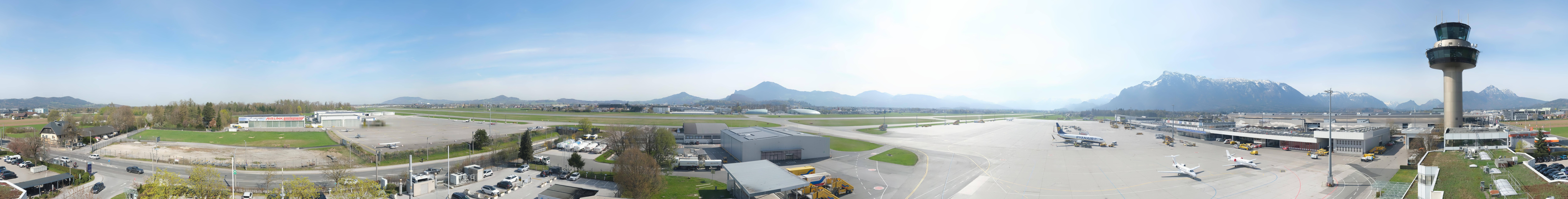Archived image Webcam Salzburg Airport Panorama