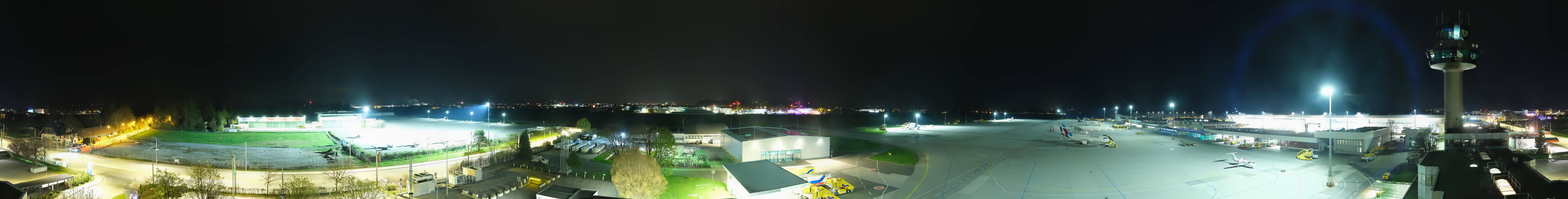 Archiv Foto Webcam Flughafen Salzburg