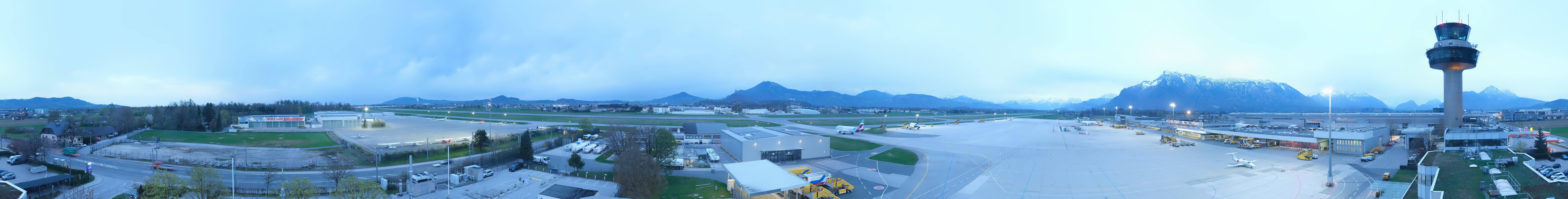 Archiv Foto Webcam Flughafen Salzburg
