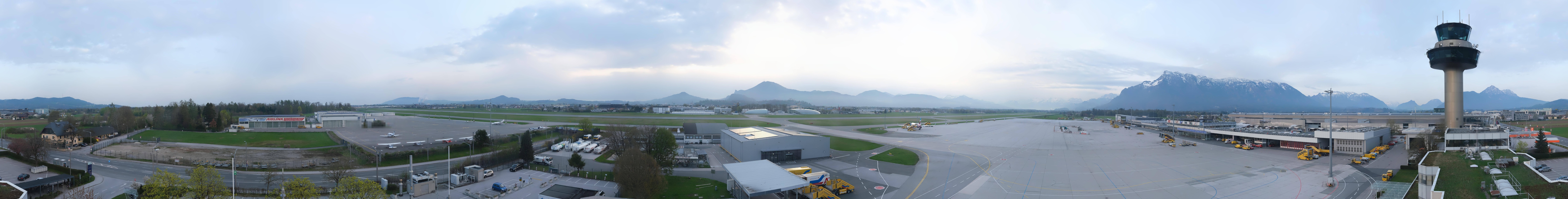 Archived image Webcam Salzburg Airport Panorama
