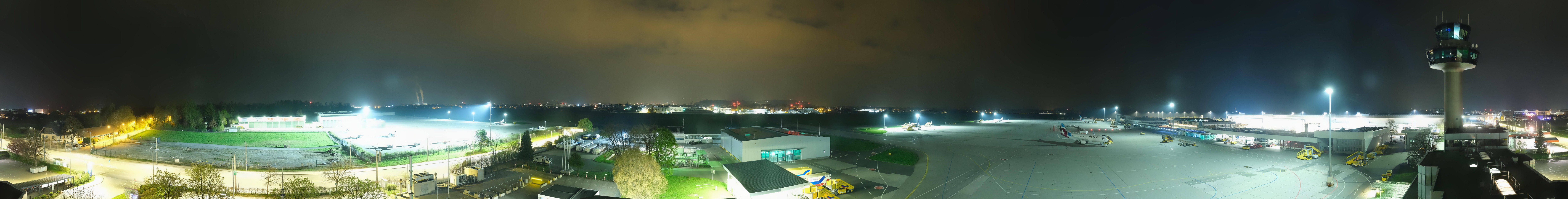 Archiv Foto Webcam Flughafen Salzburg