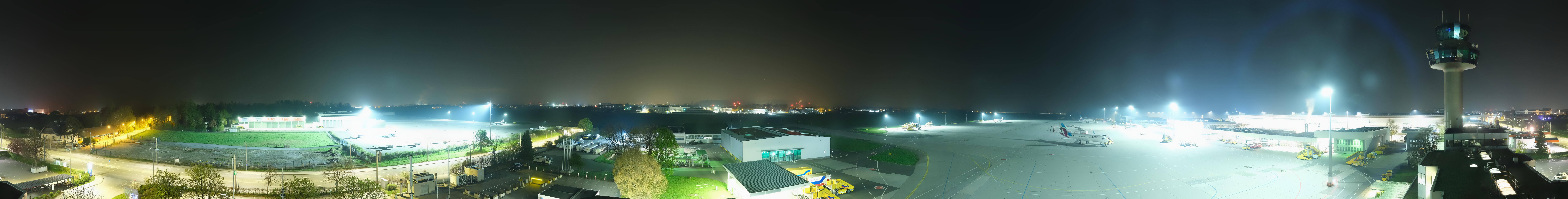 Archived image Webcam Salzburg Airport Panorama