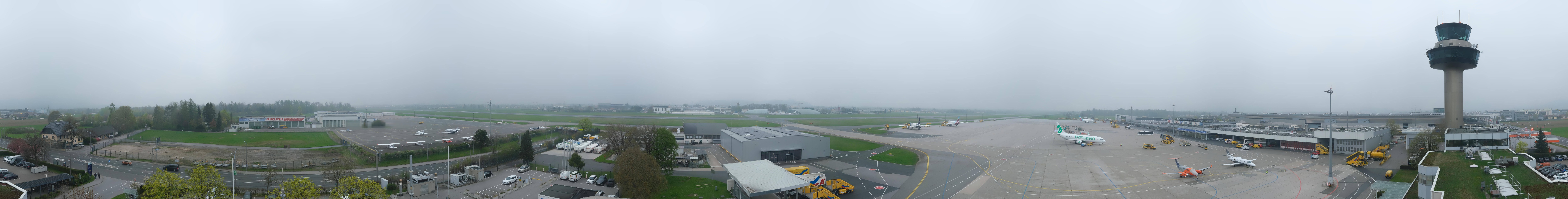 Archiv Foto Webcam Flughafen Salzburg