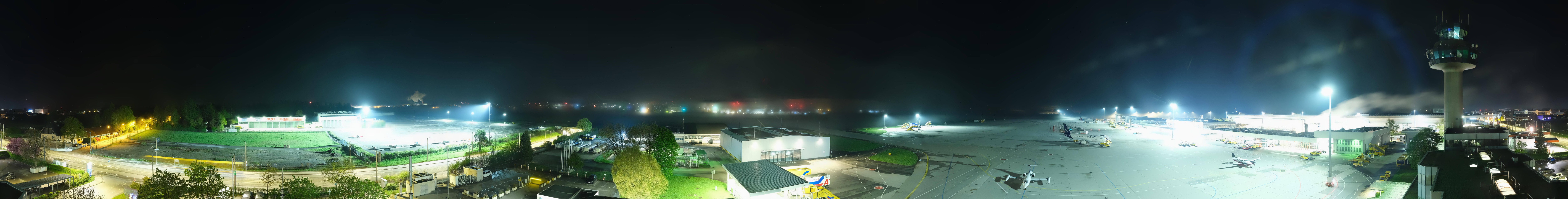 Archived image Webcam Salzburg Airport Panorama
