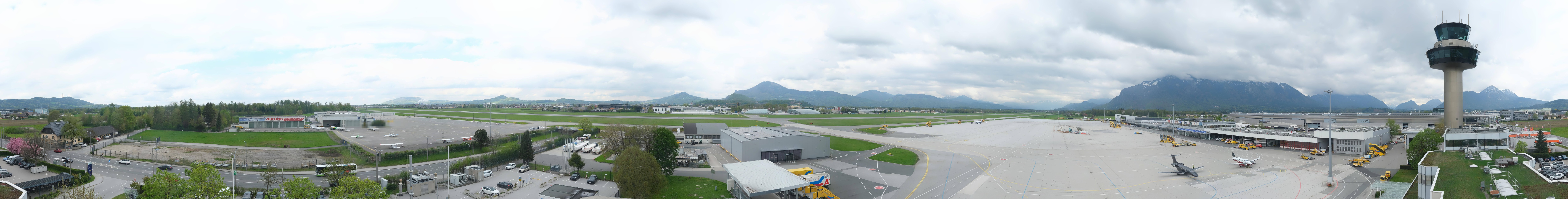 Archived image Webcam Salzburg Airport Panorama
