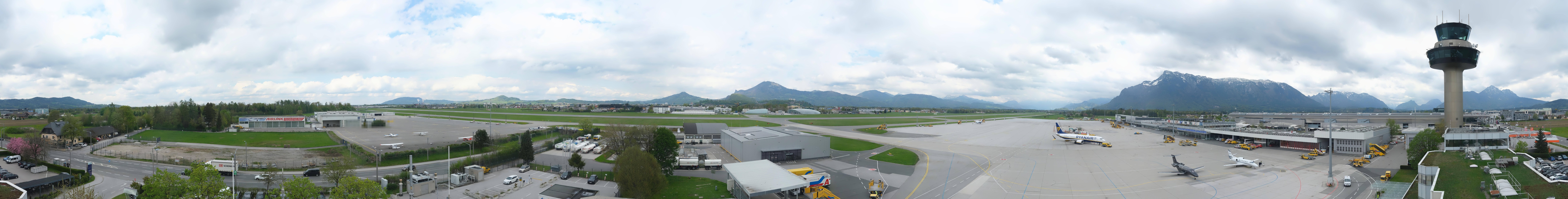 Archived image Webcam Salzburg Airport Panorama