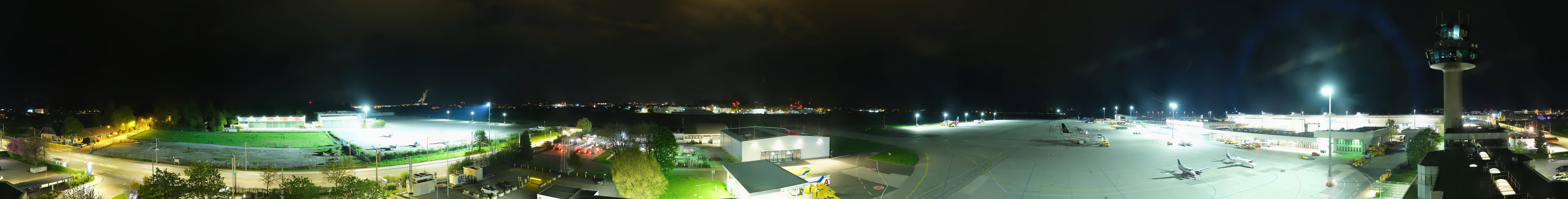 Archived image Webcam Salzburg Airport Panorama