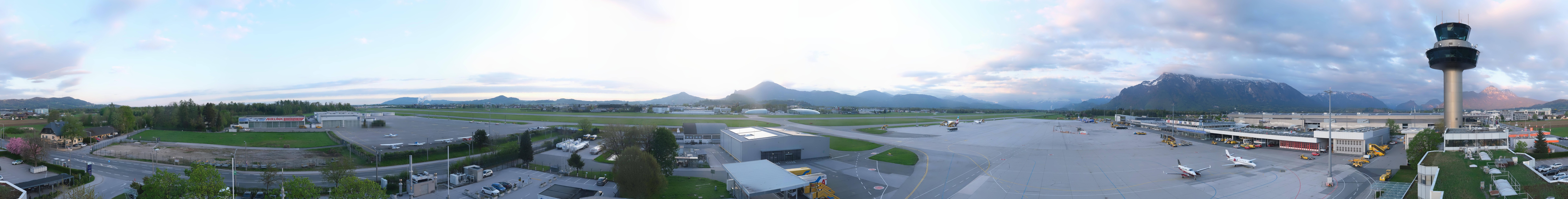 Archived image Webcam Salzburg Airport Panorama