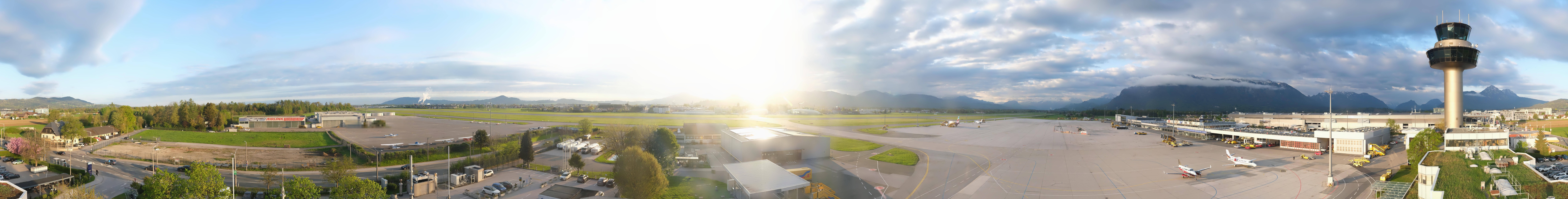 Archived image Webcam Salzburg Airport Panorama