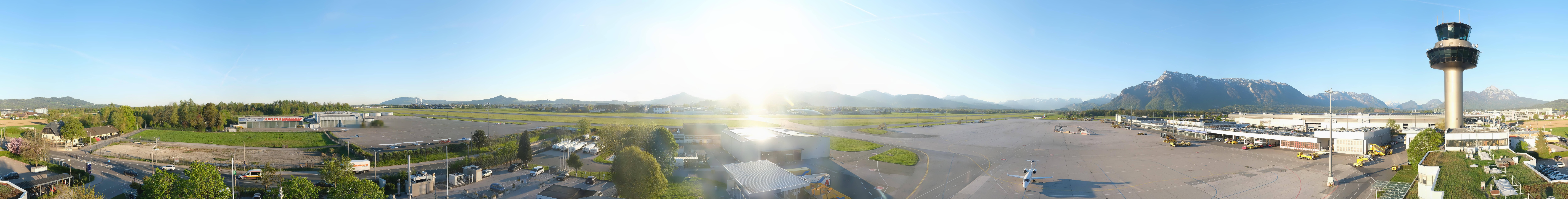 Archiv Foto Webcam Flughafen Salzburg