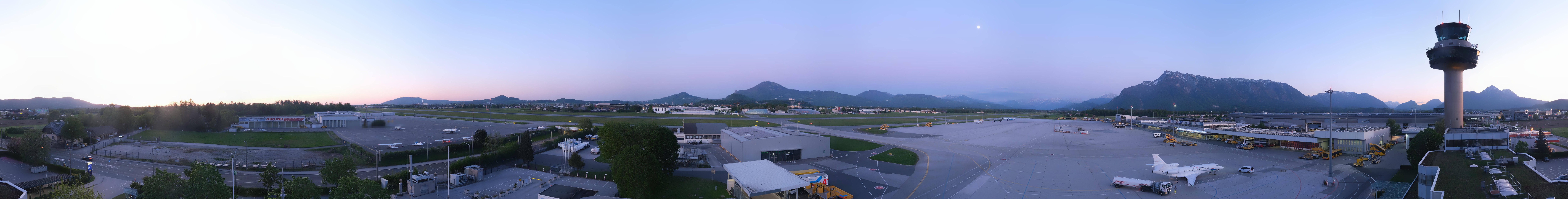 Archiv Foto Webcam Flughafen Salzburg
