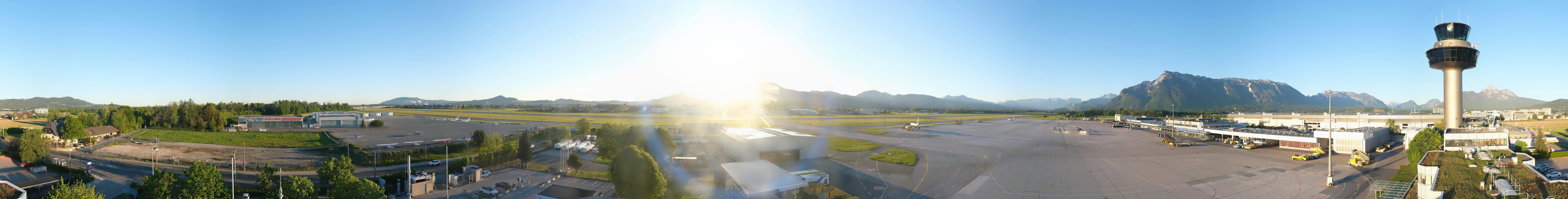 Archived image Webcam Salzburg Airport Panorama