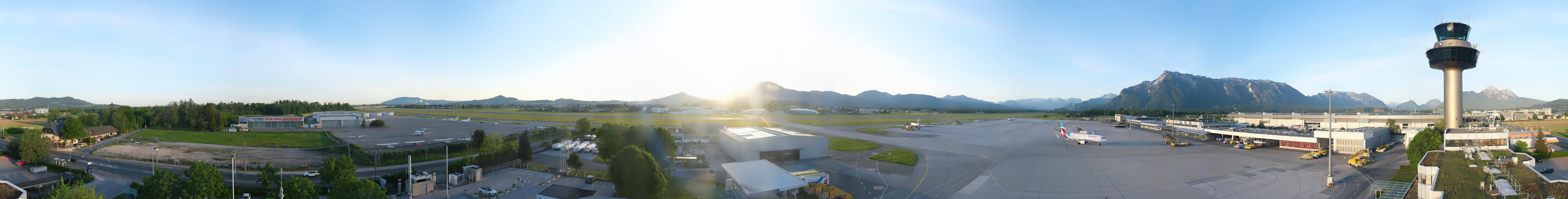 Archived image Webcam Salzburg Airport Panorama