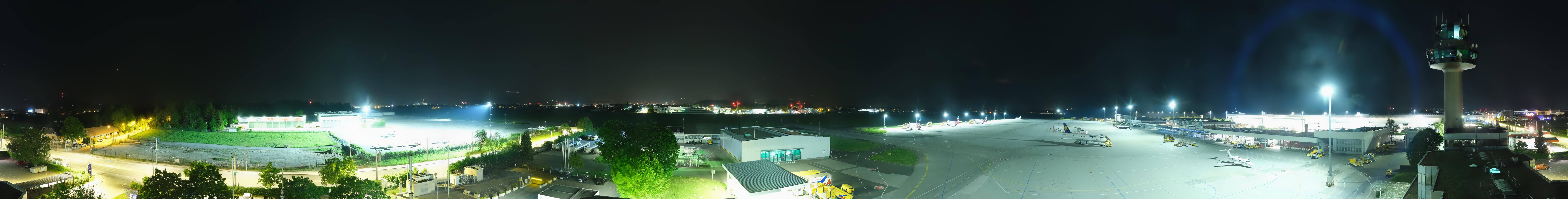 Archiv Foto Webcam Flughafen Salzburg