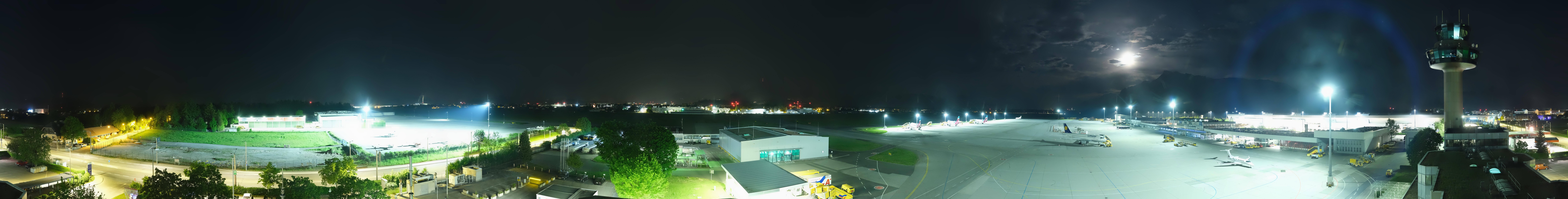 Archiv Foto Webcam Flughafen Salzburg