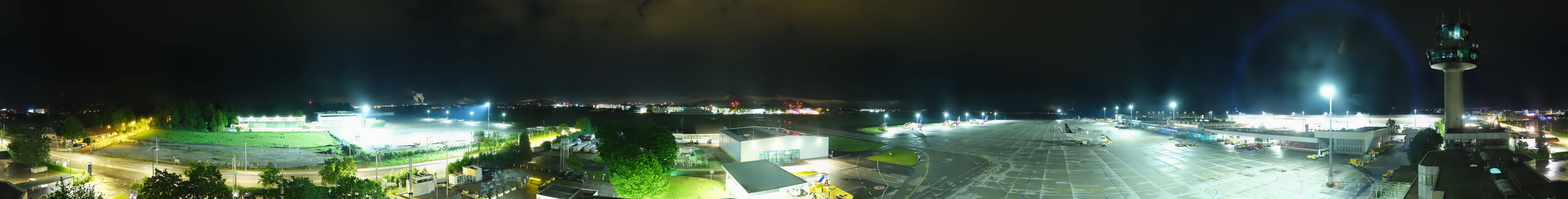 Archiv Foto Webcam Flughafen Salzburg