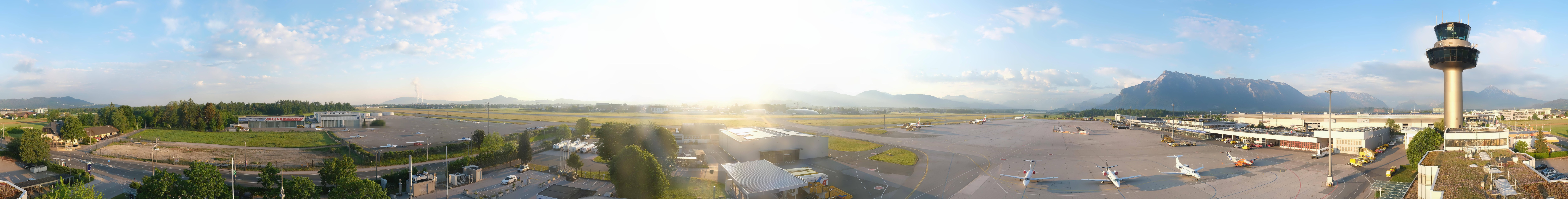 Archived image Webcam Salzburg Airport Panorama