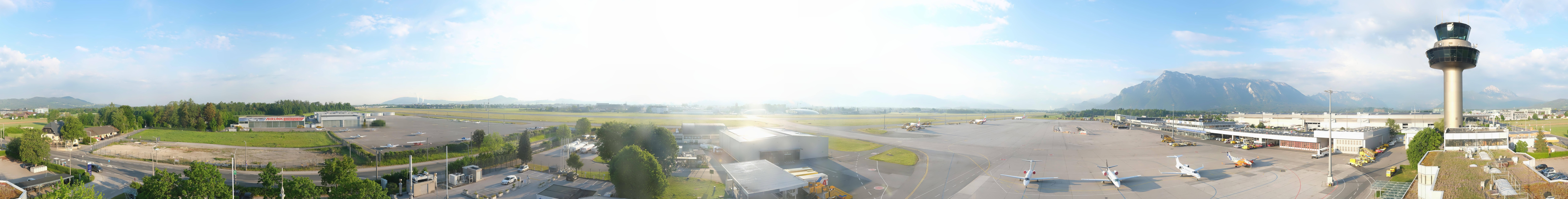 Archived image Webcam Salzburg Airport Panorama