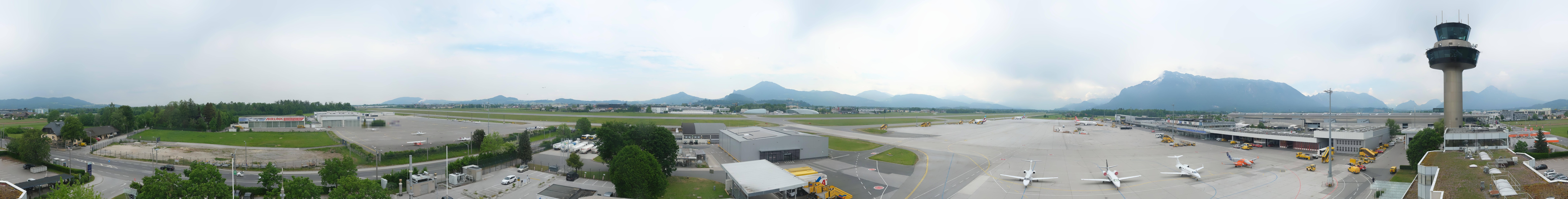 Archived image Webcam Salzburg Airport Panorama