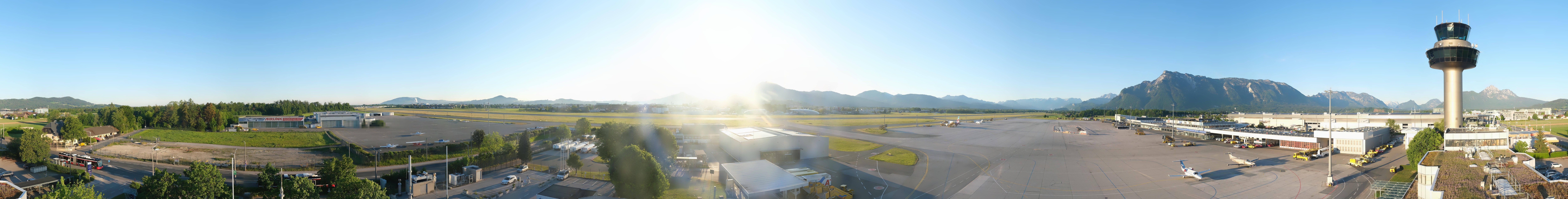 Archiv Foto Webcam Flughafen Salzburg